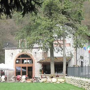 Couette-café Al Confin - Osteria Le Piere